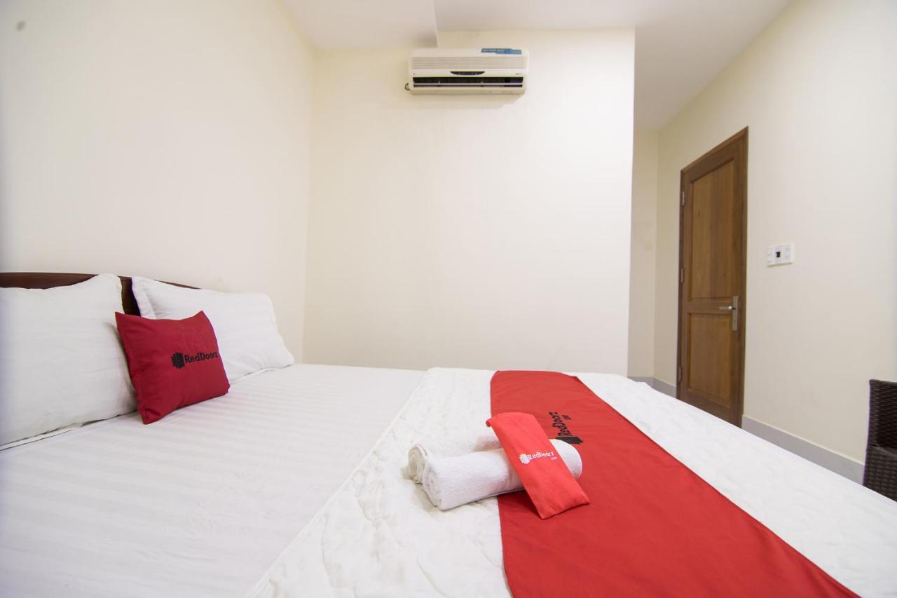 Reddoorz @ Le Van Sy Street Ho Chi Minh City Exterior photo