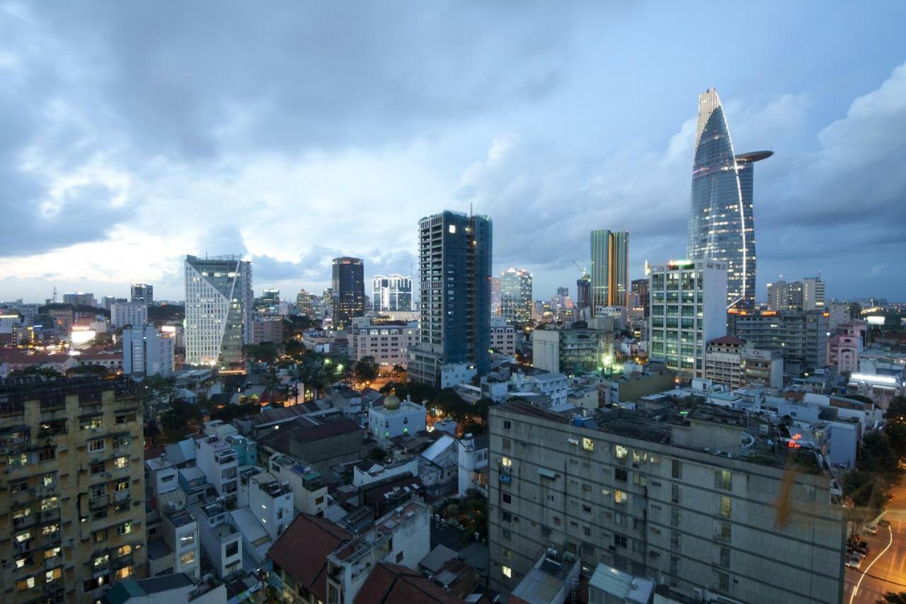 Reddoorz @ Le Van Sy Street Ho Chi Minh City Exterior photo